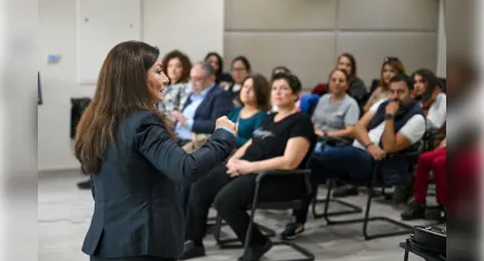 Bornova’da gündem Yeşil Gelecek: Öğretmenlere eğitim mesaisi 