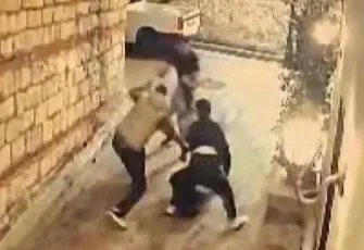 İçki içtiği için uyardığı kişi tarafından bıçaklanan güvenlik görevlisi hayatını kaybetti