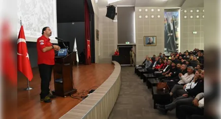 Karabağlar’da afetlere karşı bilinçlendirme eğitimi