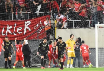 Altay kendi sahasında geriledi