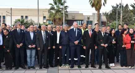 İAOSB'de 87. yıl anması: Atatürk'ü fikirleriyle yaşatacağız