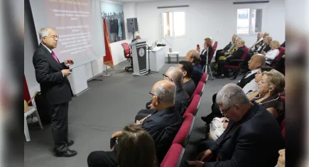 İzmir'de Atatürk’ün Doğa Sevgisi ve Tarım Konferansı