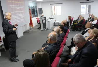 İzmir'de Atatürk’ün Doğa Sevgisi ve Tarım Konferansı