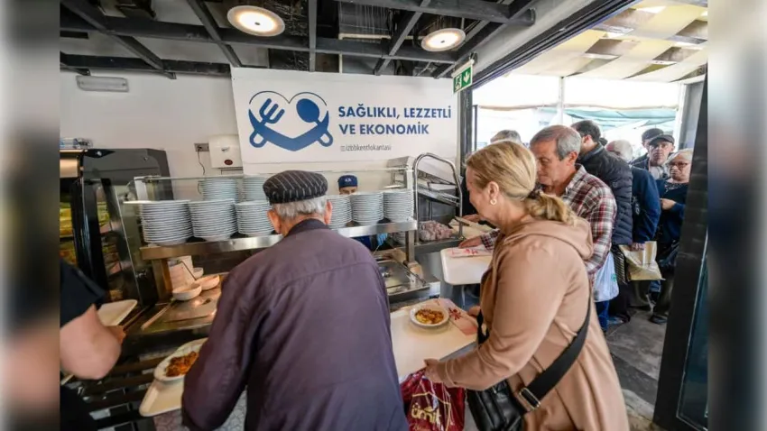 İzmir Kent Lokantaları’nda ücretsiz yemek ikramı