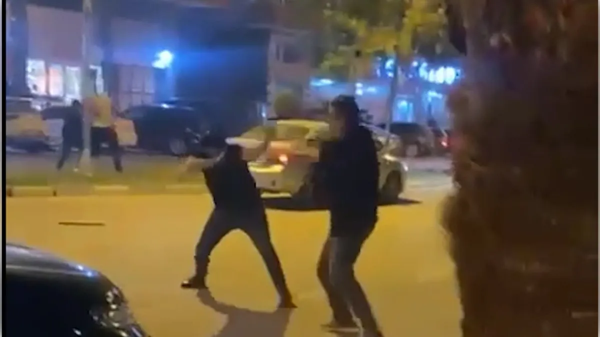 Kardeş kardeşe düştü: 4 yaralı! haberinin görseli