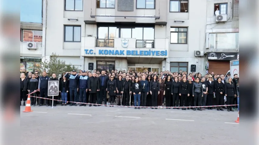 Konak’ta Atatürk, özlem ve saygıyla anıldı