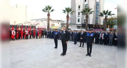 Mustafa Kemal Atatürk saygı ve minnetle anıldı