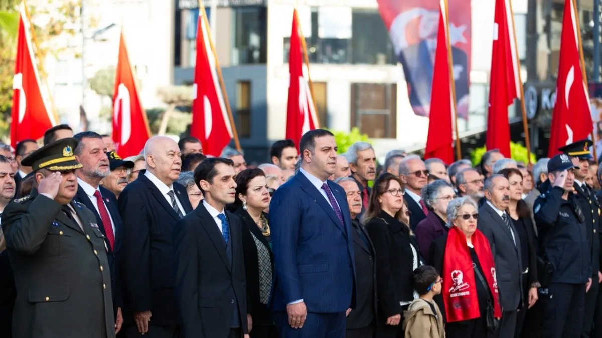 Narlıdere, 10 Kasım’da Ata’sını Saygı ve Minnetle Andı haberinin görseli