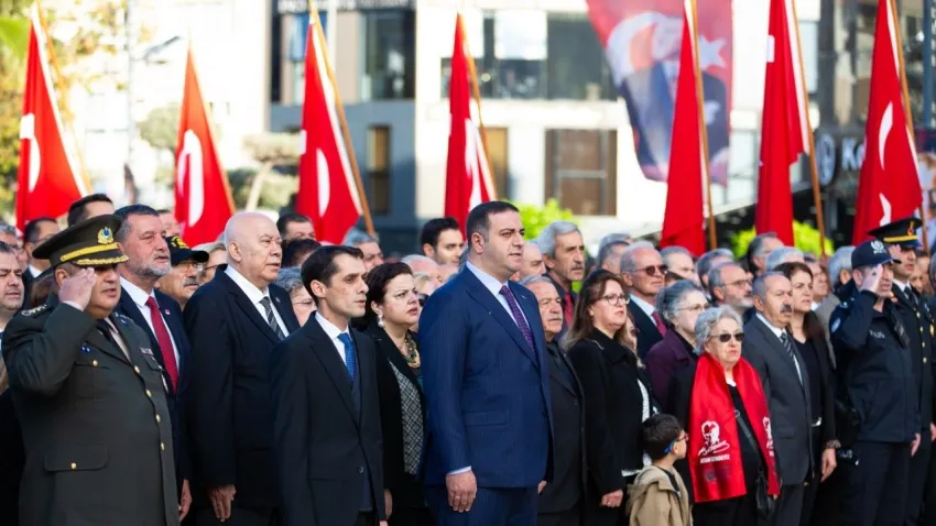Narlıdere, 10 Kasım’da Ata’sını Saygı ve Minnetle Andı