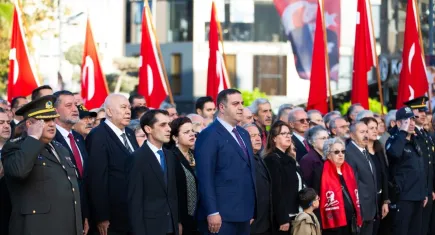 Narlıdere, 10 Kasım’da Ata’sını Saygı ve Minnetle Andı