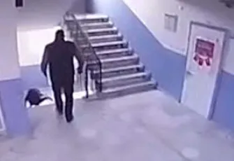 Okul müdürünün otizmli öğrenciyi itip, merdivenden düşürdüğü iddiasına soruşturma