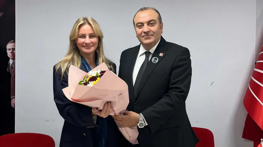 Ösen’den Balçova’da esnaf ziyareti: Esnaf satamıyor, vatandaş alamıyor