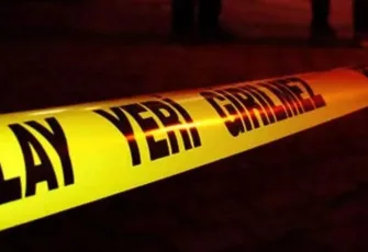 Tire'de oğlunu öldürüp eşini yaralayan baba, incir bahçesindeki çardakta yakalandı