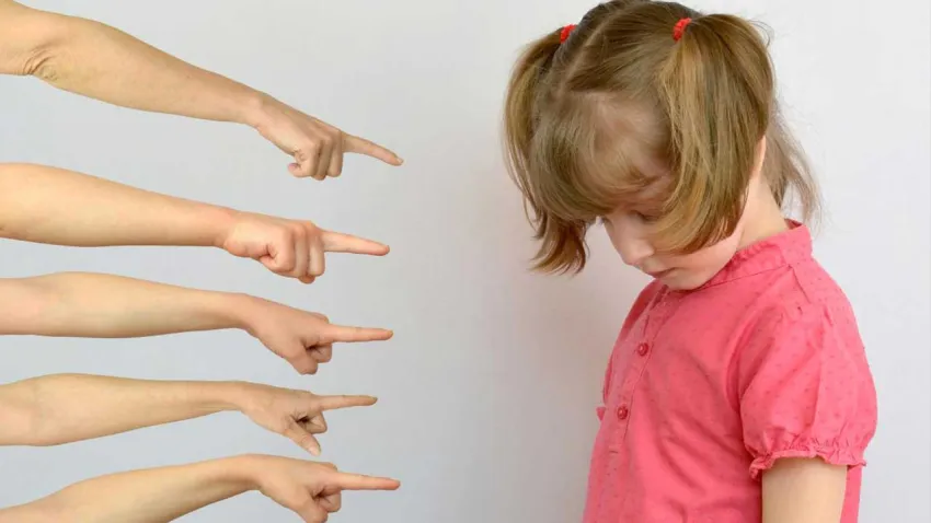 Yeni bir kampanya: Okullarda akran zorbalığına önlem alınmalı haberinin görseli