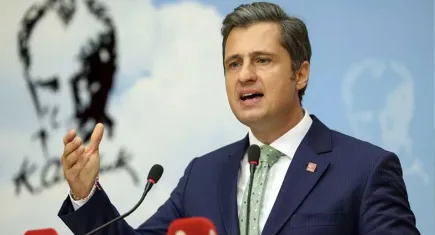 Yücel’den Aydın Ünal’a sert tepki: Atatürk’ü bunun gibiler saymasa, anmasa ne olur?