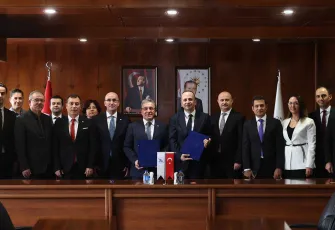 DEÜ'den rekor anlaşma! Personele 115 bin lira promosyon veya 575 bin lira kredi imkanı