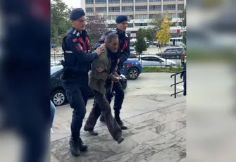 Eşini yaraladı, oğlunu öldürdü… 21 gündür aranan şüpheli adliyede!