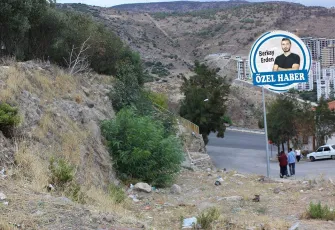 İzkent’in eğimi hem insanları hem de ağaçları perişan ediyor