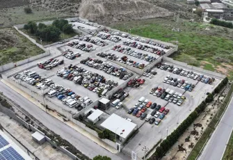 İzmir’de hurda araçlar ekonomiye kazandırılıyor: 601 araç merkezde işlem görüyor