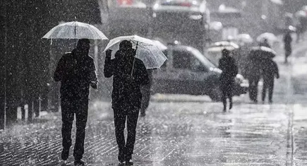 İzmir Valiliği’nden kuzeydeki ilçelere sağanak yağış uyarısı!