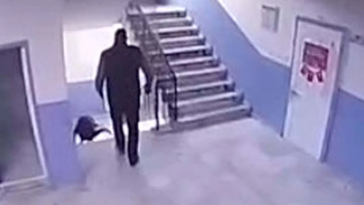 Manisa’da otizmli öğrenciye şiddet: Okul müdürü görevden uzaklaştırıldı haberinin görseli