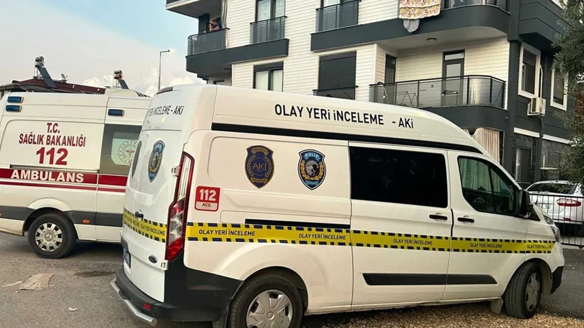 Antalya'da korkunç olay:Polis, eşi ve 2 çocuğunu öldürdü haberinin görseli