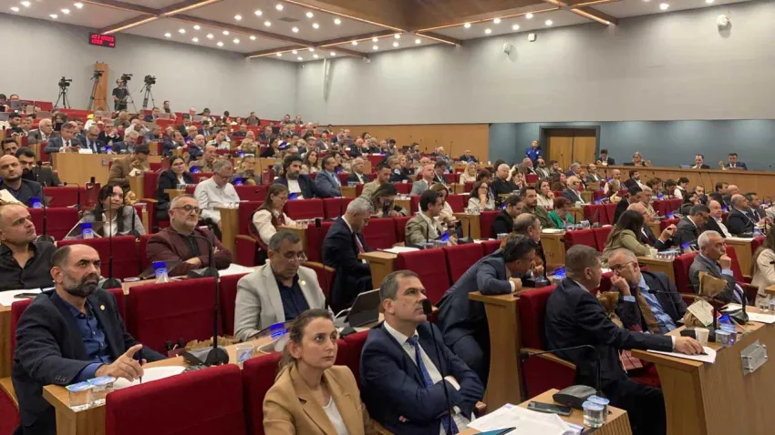 Büyükşehir Meclisi’nde Harmandalı çıkışı