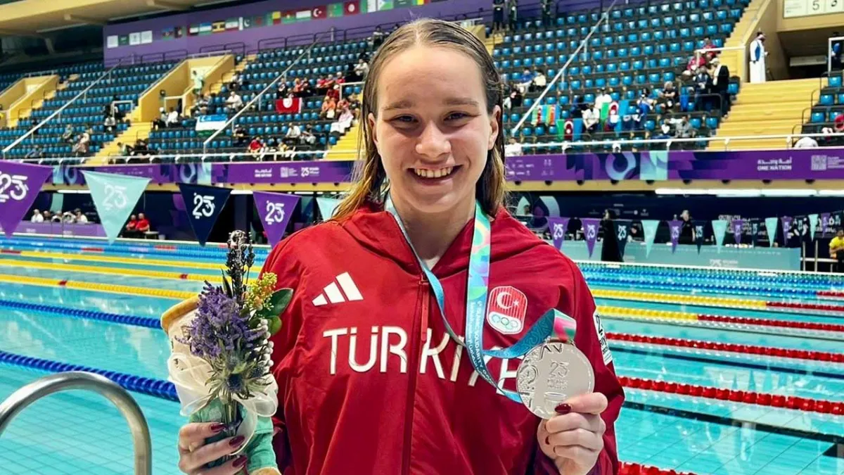 Göztepe’nin altın kızı Riyad’da tarih yazdı  haberinin görseli