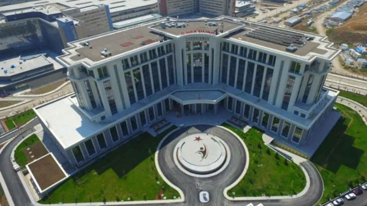 Sağlık Bakanlığı’nda kura heyecanı başlıyor! 2.764 sürekli işçi alımı için gözler bugün ankara’da haberinin görseli