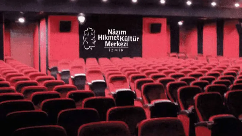 Tolga Çandar’dan türkü ve sohbet ile dolu bir gece haberinin görseli