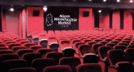 Tolga Çandar’dan türkü ve sohbet ile dolu bir gece