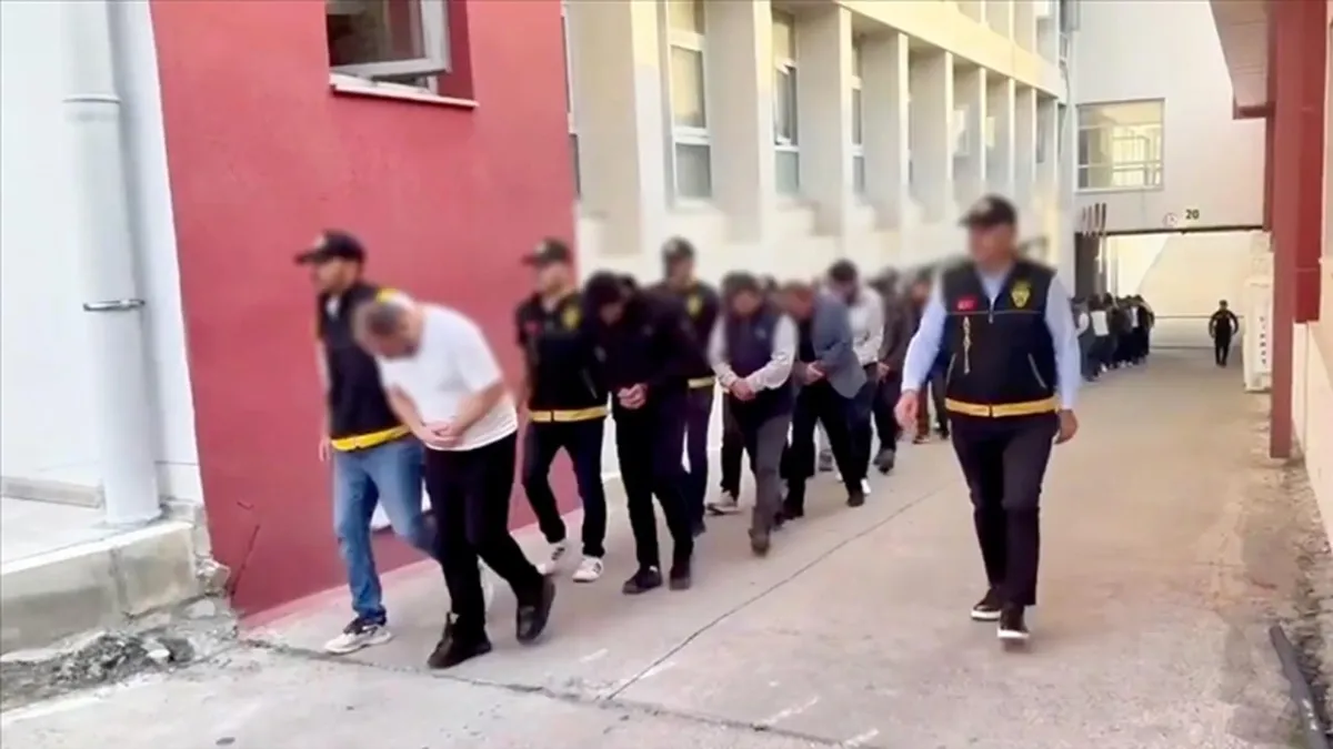 23 ilde dolandırıcılık operasyonu: 25 şüpheli tutuklandı haberinin görseli
