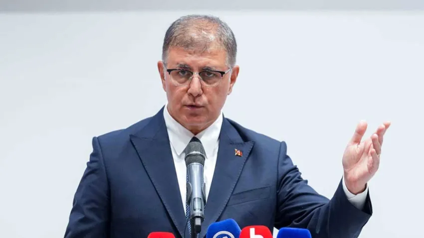 Başkan Tugay Umre’ye gitti!