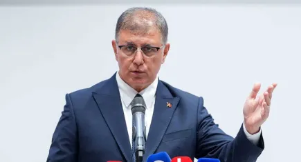 Başkan Tugay Umre’ye gitti!