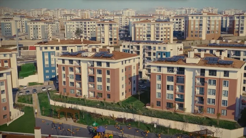 Deprem bölgesinde 350 bin yuva tamam