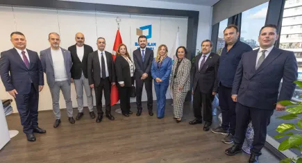 İzmir basını, BİK Genel Müdürü Abdülkadir Çay'a 'Hayırlı Olsun' ziyaretinde bulundu