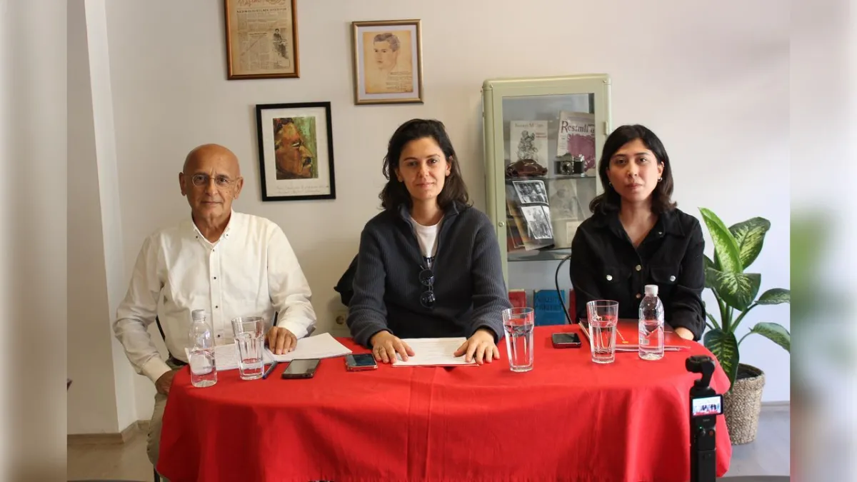 İzmir’in çöp krizine TKP’den kamucu çözüm çağrısı haberinin görseli