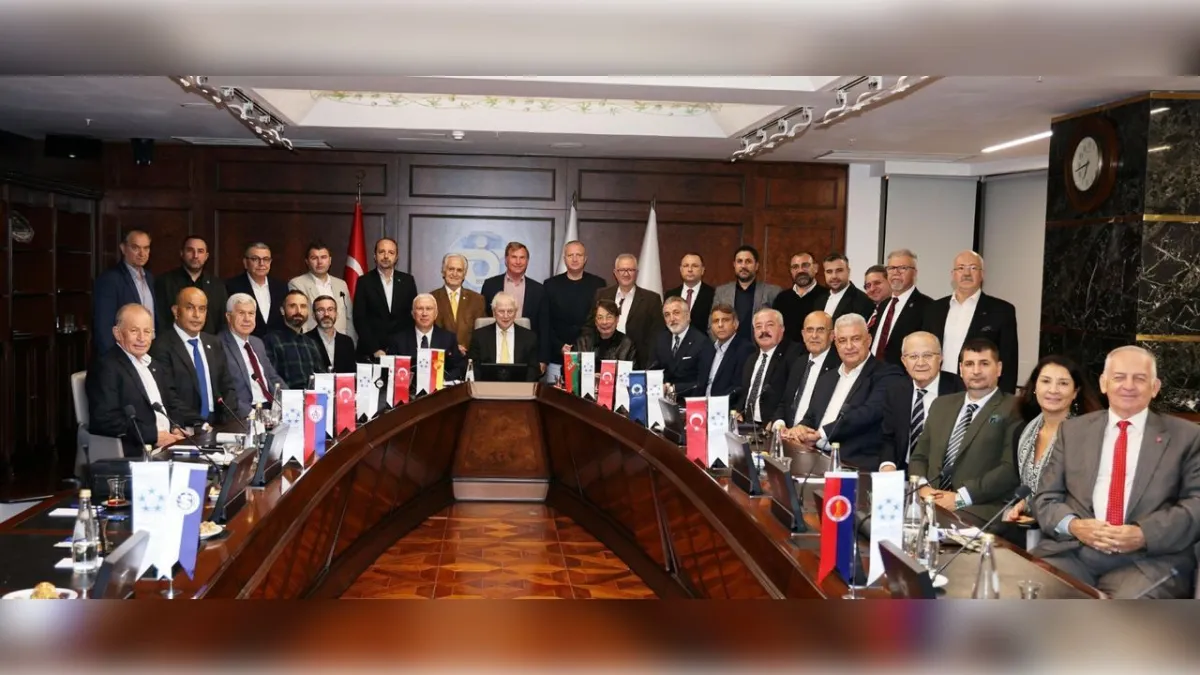 İzmir spor kulüplerinin kent ekonomisine etkisi konuşuldu haberinin görseli