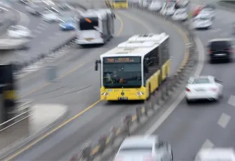 Metrobüsler için yeni karar: Özel günlerde güzergahının değiştirilmesi kararlaştırıldı