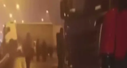 12 aracın karıştığı zincirleme kazası: 13 yaralı