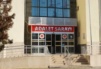 12 yıllık cinayette daraltılmış baz raporu yetmedi: Oğul, kardeş ve yeğen beraat etti