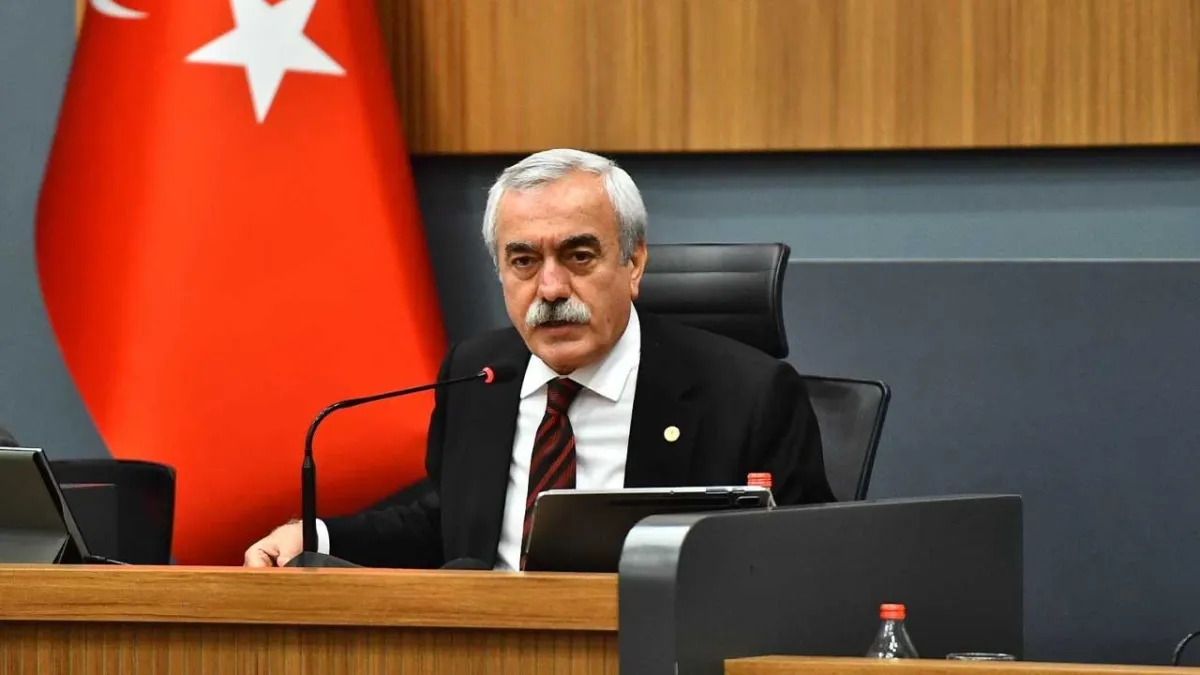 CHP’li İnanç duyurdu: İzmir’de 3 iskele yenileniyor!  haberinin görseli