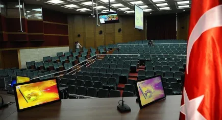 Çocukları suç aracı olarak kullananlara ağır cezalar geliyor