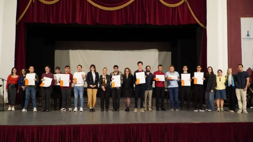 İzmir’den bir ilk: Nöroçeşitli gençler iş hayatına İŞ-İN ile hazırlanıyor