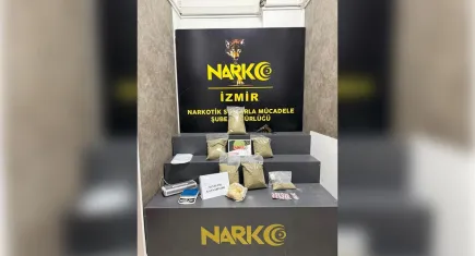 İzmir haber: Yapılan baskında yüklü miktarda uyuşturucu yakalandı