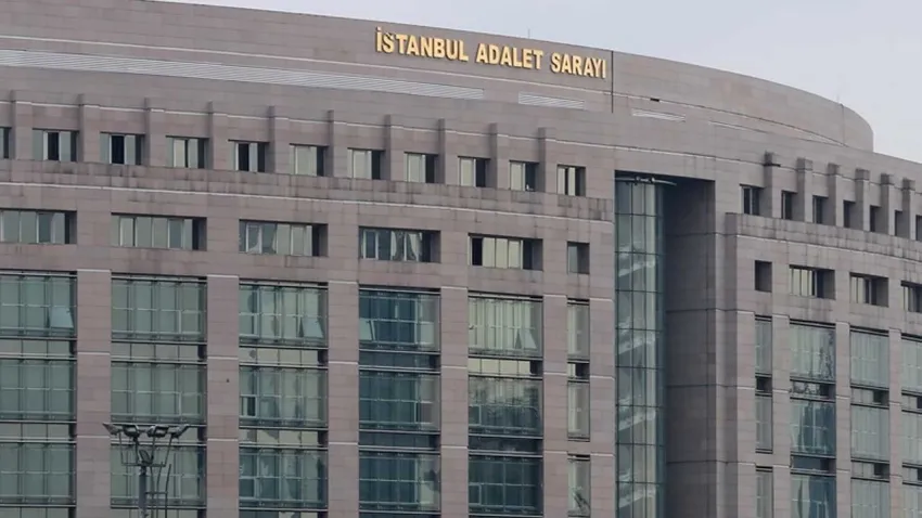 Kapalıçarşı'daki döviz istasyonları üzerinden para aklandığı iddiasıyla yürütülen soruşturmada 26 zanlı tutuklandı haberinin görseli