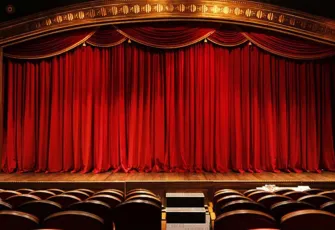 ‘Neredeyse Eşittir’ oyunu Peron Sanat’ta sahneye çıkıyor