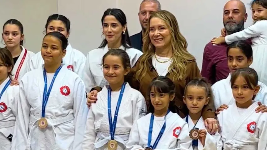 Nilüfer Çınarlı Mutlu, judo sporcularının başarısını kutladı
