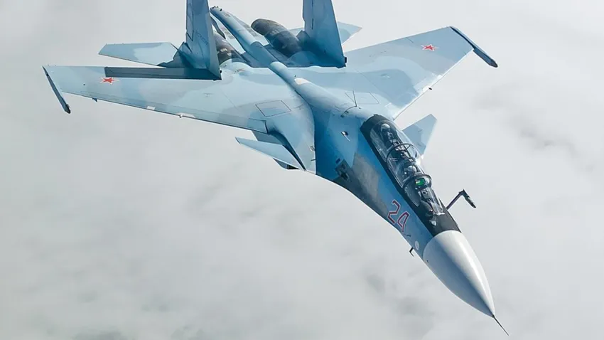 Rusya'da Su-30 savaş uçağı düştü: 2 pilot hayatını kaybetti