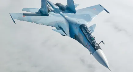 Rusya&#039;da Su-30 savaş uçağı düştü: 2 pilot hayatını kaybetti